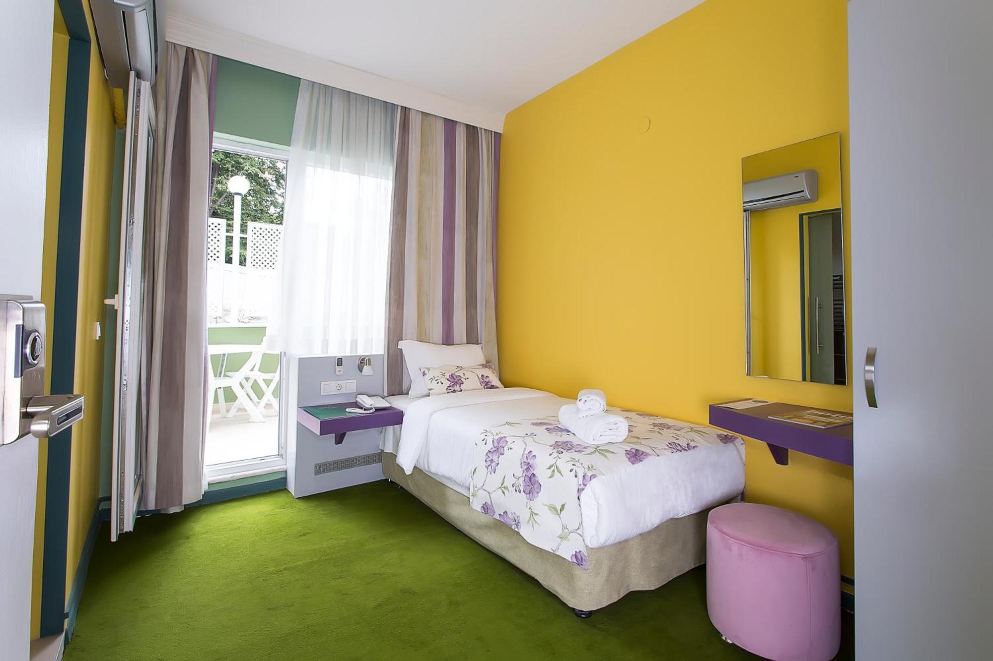 Mini Harem Hotel Istanbul Bagian luar foto