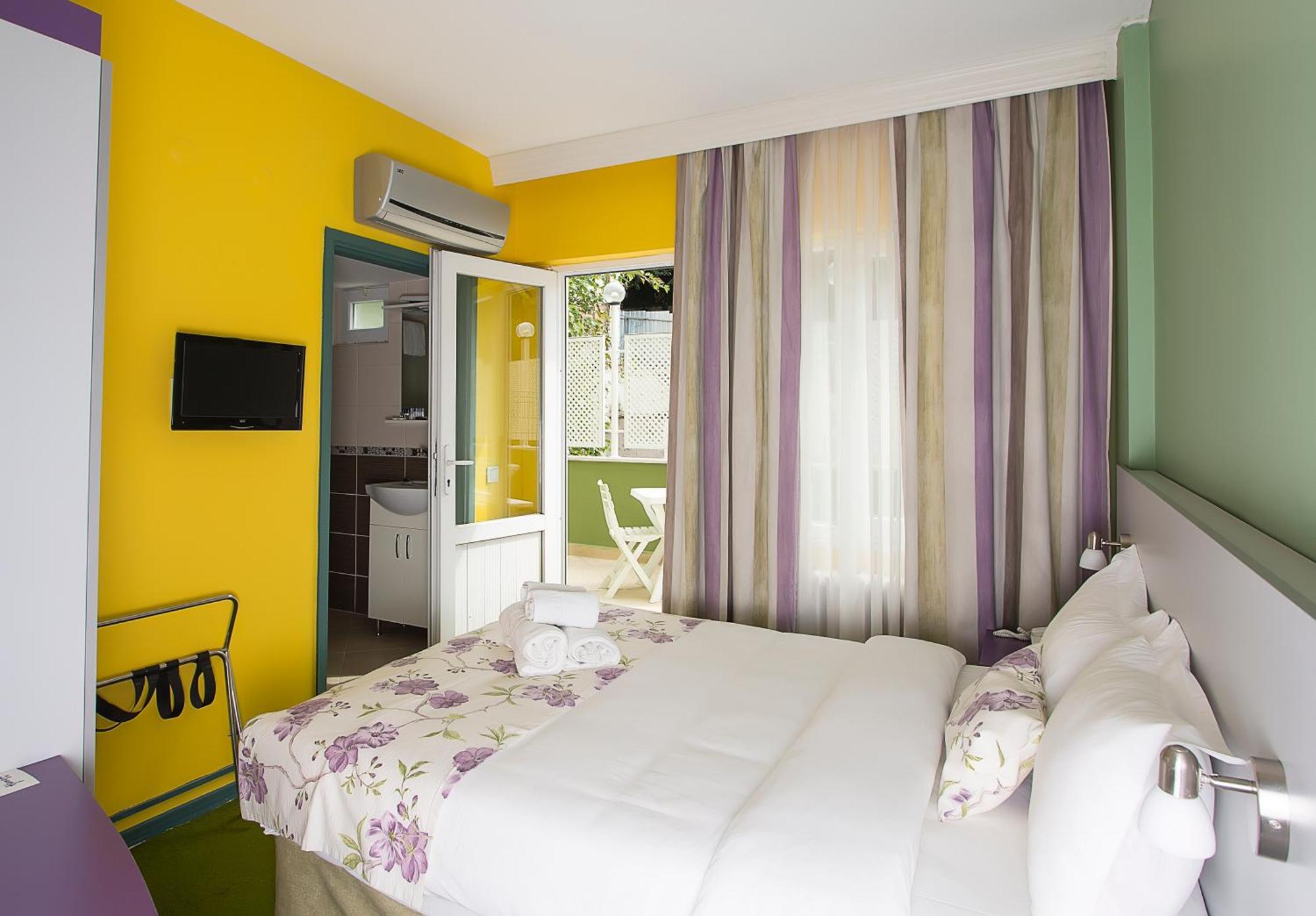 Mini Harem Hotel Istanbul Bagian luar foto