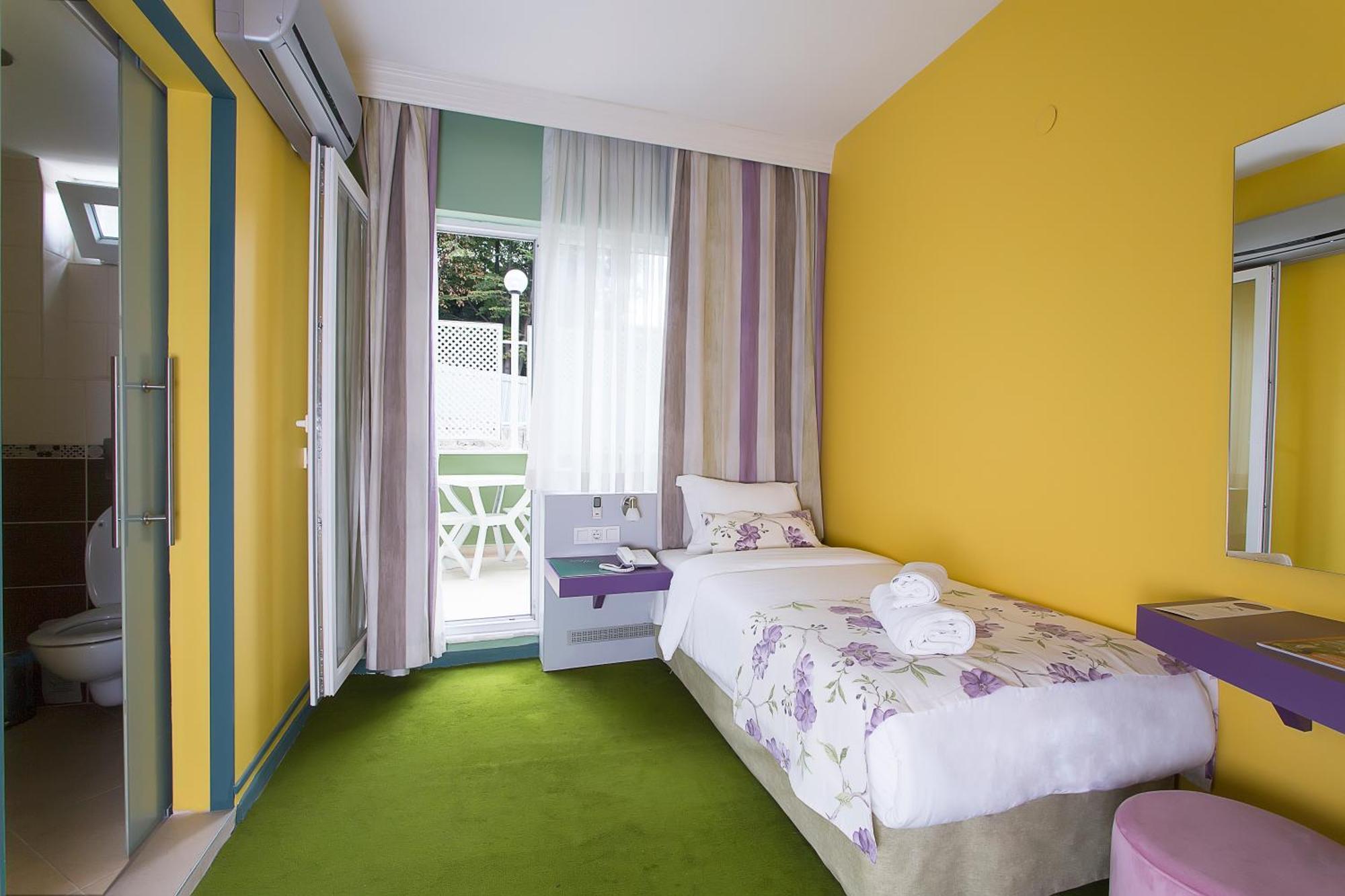 Mini Harem Hotel Istanbul Bagian luar foto